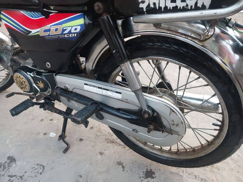 2018 model Honda cd70. new tyre. new Battery . Engine ok hy Urgent Sal 3