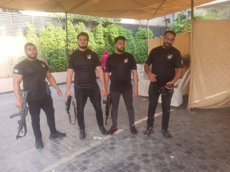 Bouncers /Gun Mans/ Bouncers Event Security Commandos services 5