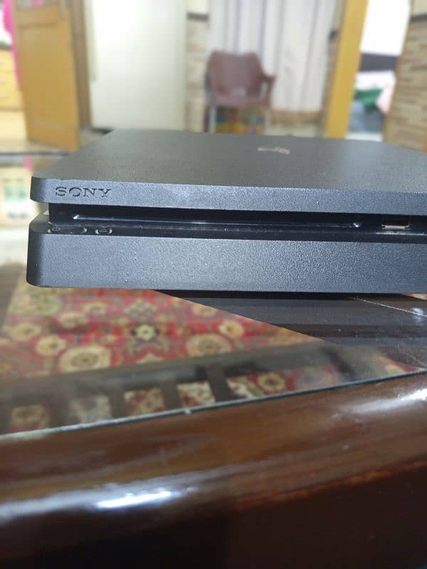 PS4 ha 500 GB god condition h 5