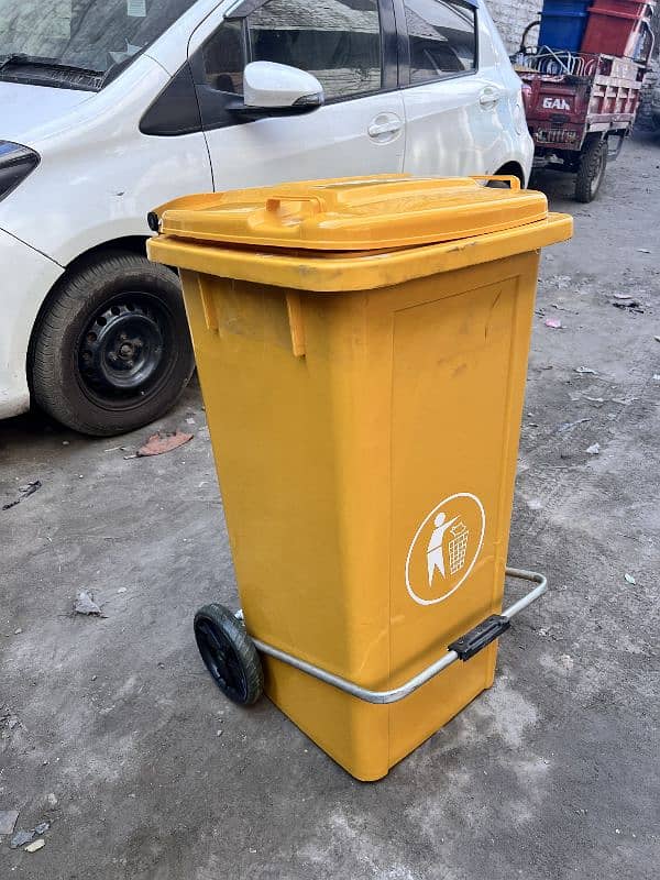 Dustbin, Garbage bins 7