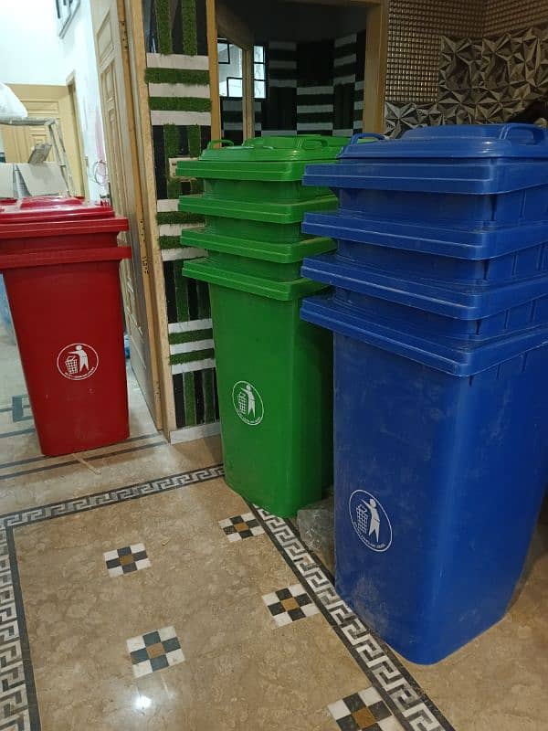 Dustbin, Garbage bins 12