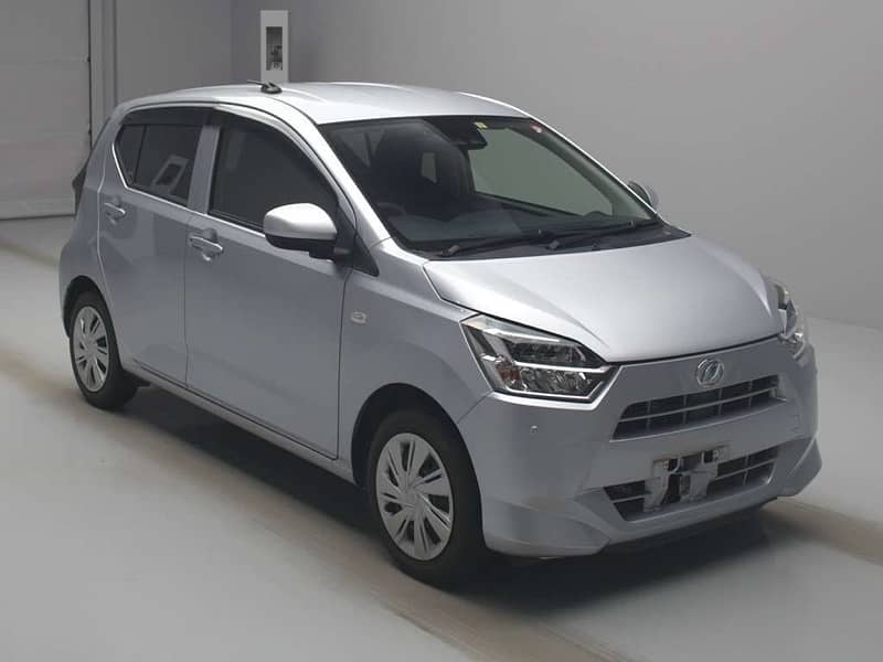 Daihatsu Mira 2021 9