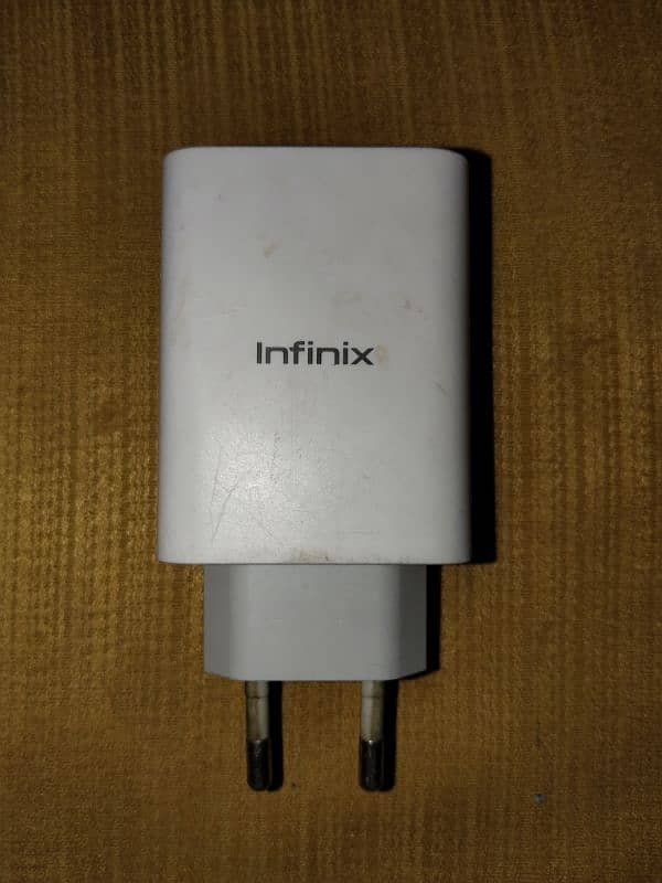 Infinix Note 12 33W box pulled adapter 0