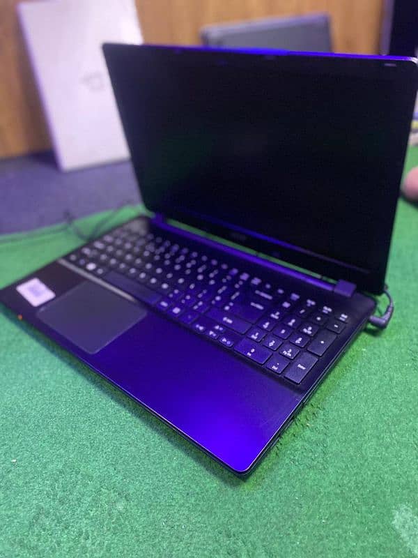 Acer i5 4th Gen 4/500 2