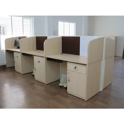 Workstations / Executive Tables / Conference Tables 6