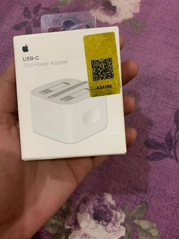 iphone xr jv with apple original 25w charger 8