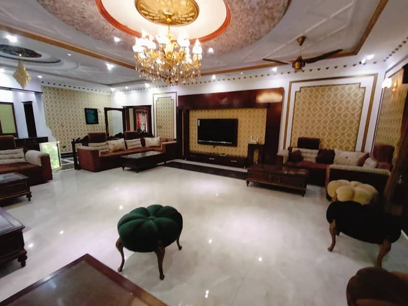 1 Kanal House Available for Rent in DHA Phase 5, Lahore 12