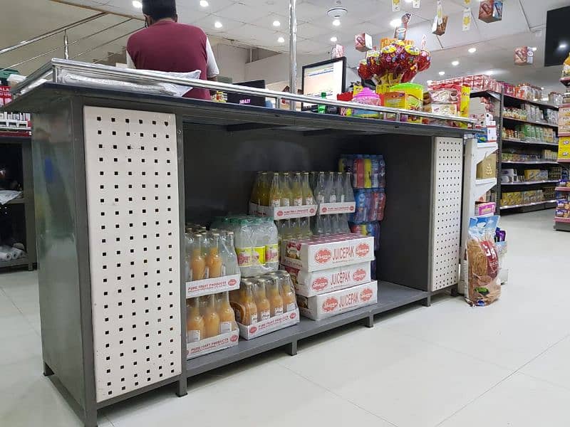 Cash Counter, Departmental Store 9