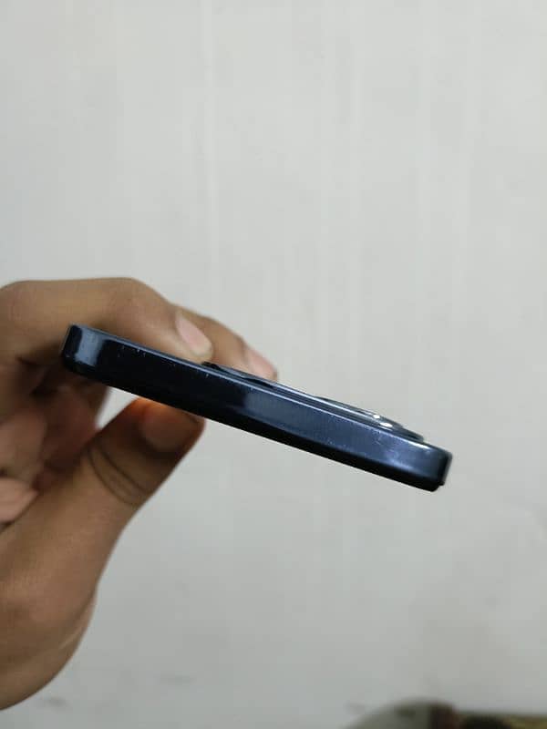 Hot 40i Infinix (8+8/128),,,,03221781456 5