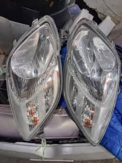 2010 model vitz original headlights