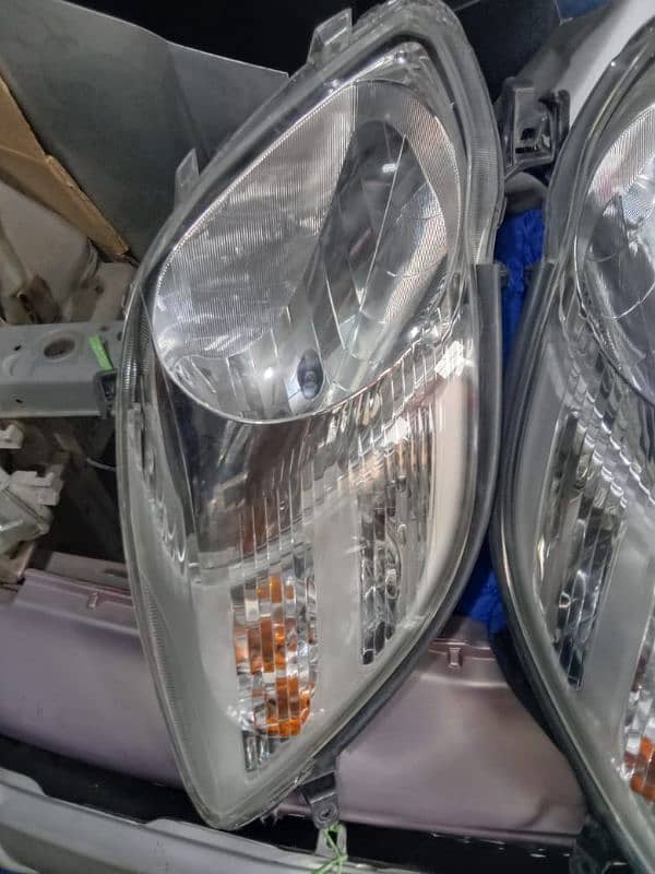 2010 model vitz original headlights 2