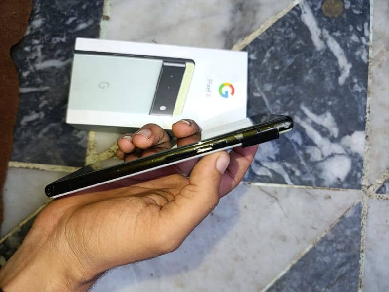 google pixel 6 8/128. condition 10/9 8