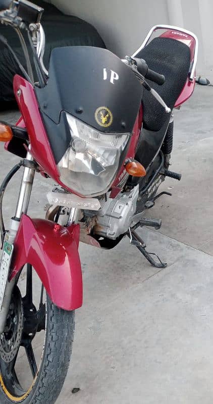 Yamaha YBR 125cc self start for urgent sale 6