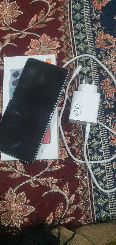 Redmi Note 13 pro 4 sale. . 8/256 1