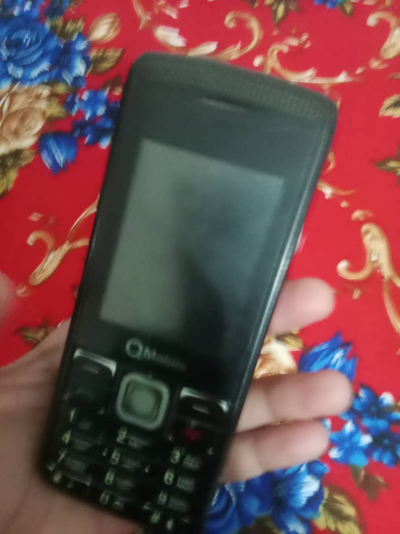 Mobile Al ok hai 1 sim chalti hai 5