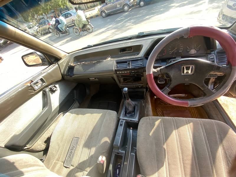 Honda Accord 1988 7