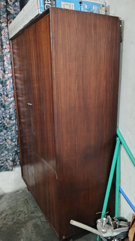 Antique pore wooden clothes Wardrobe for sale 2