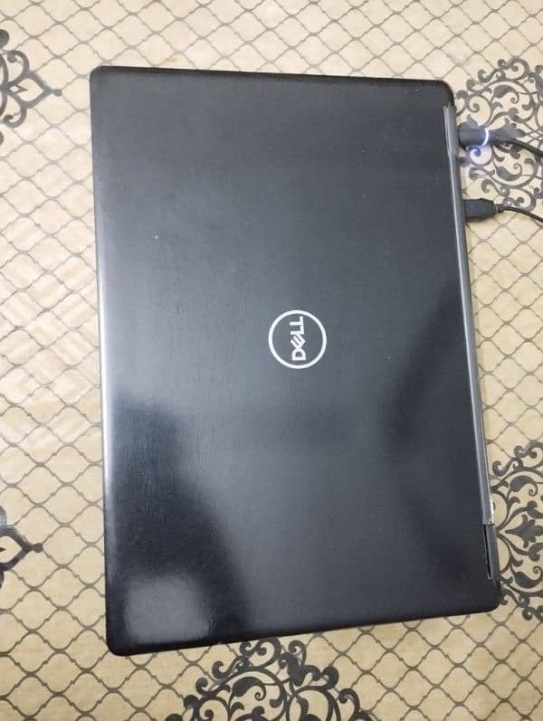 Dell Latitude 5490 1