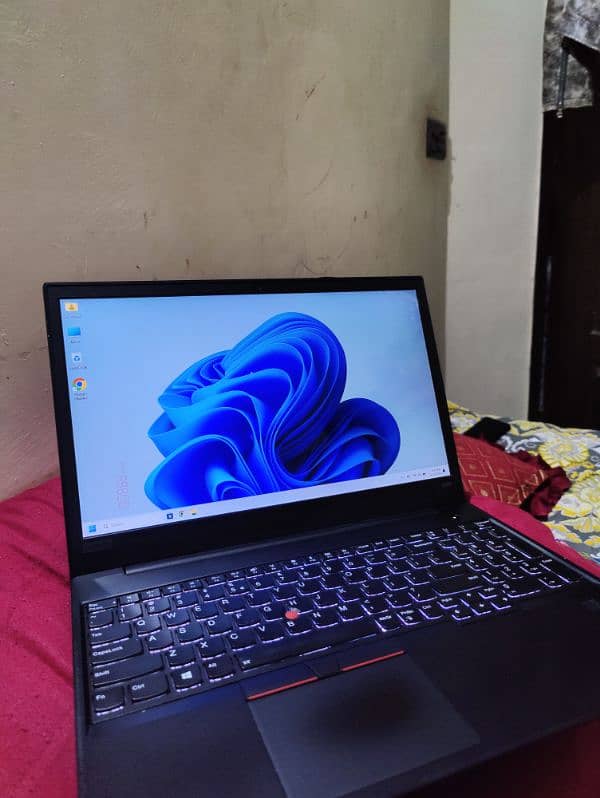 Lenovo E590 i7 8th Gen 16Gb Ram 256Gb SSD 1Tb HHD 15.6 inch 1080 0