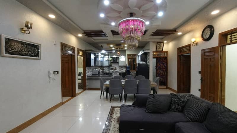 3 BED DD PORTION FOR SALE IN GULSHAN E IQBAL 6