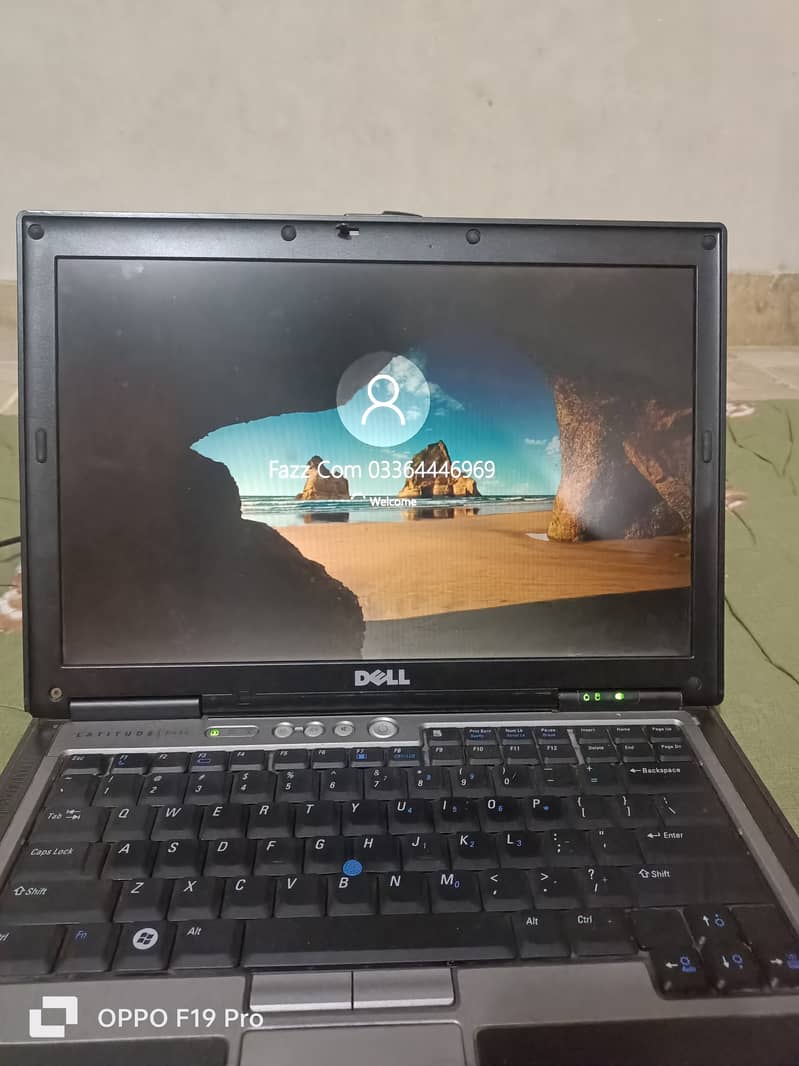 dell latitude laptop ok condition 9