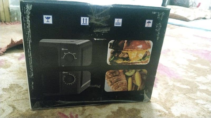 Haier Microwave oven 1