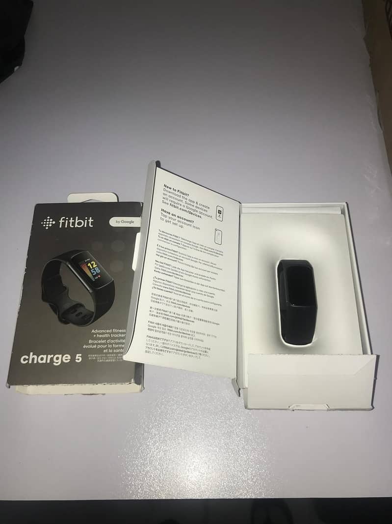 Google Fitbit Charge 5 from Canada 1