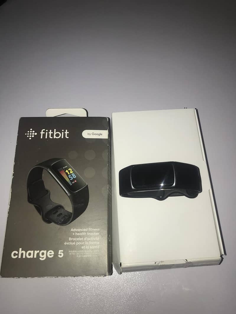 Google Fitbit Charge 5 from Canada 2