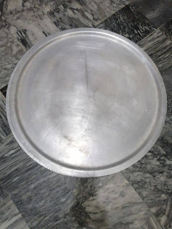 Baryani Counter, Almari, Dad 2, cholha big chamach  For sale urgent 7