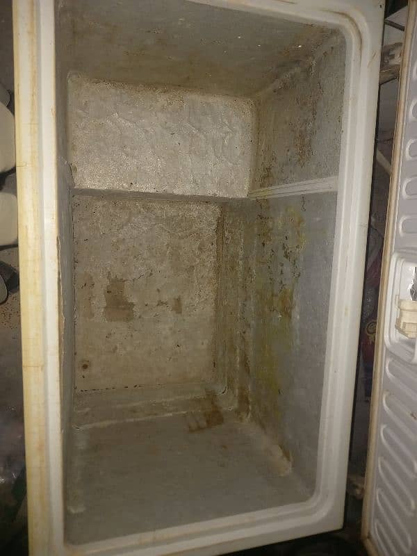 freezer for sale. 7