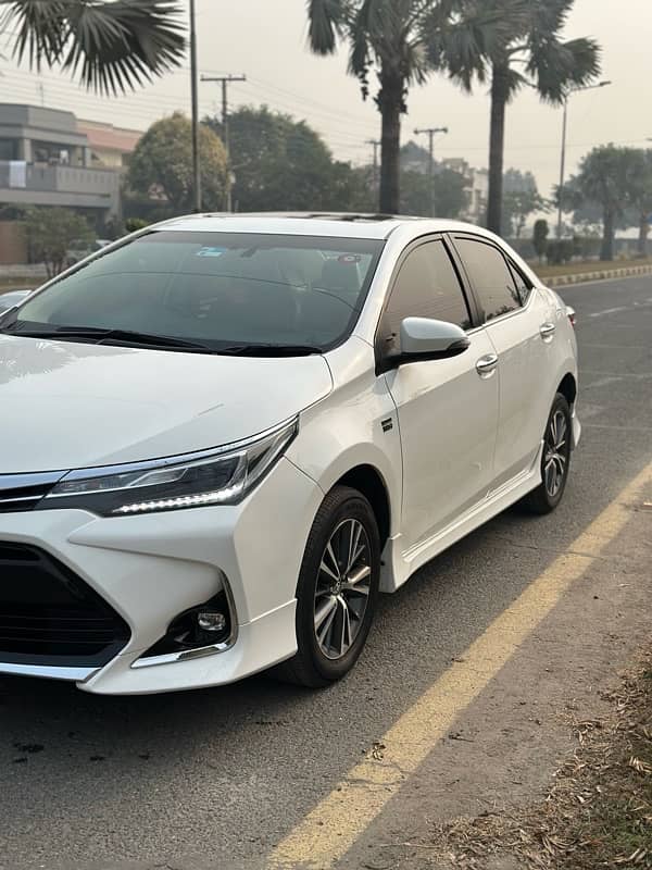 Toyota Altis Grande 2021 3