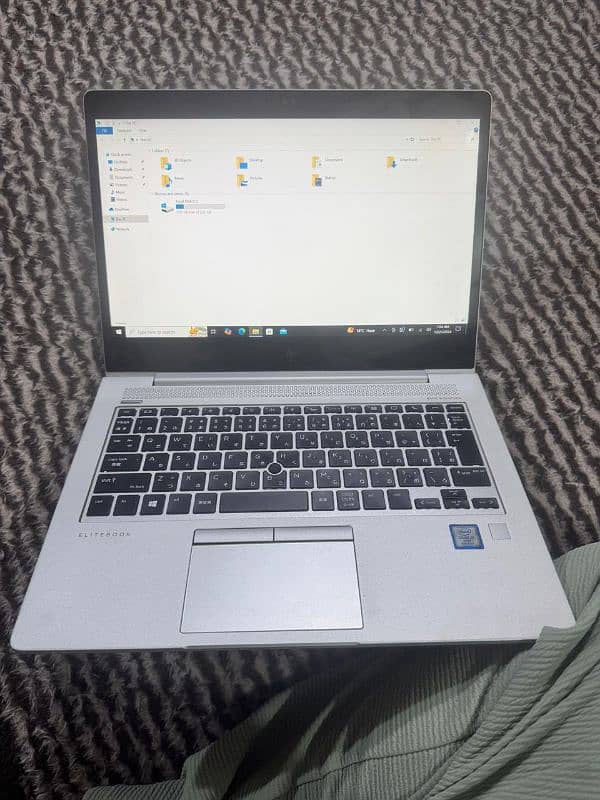 Hp EliteBook 830-G5 Ci5-8th fhd touch display 6