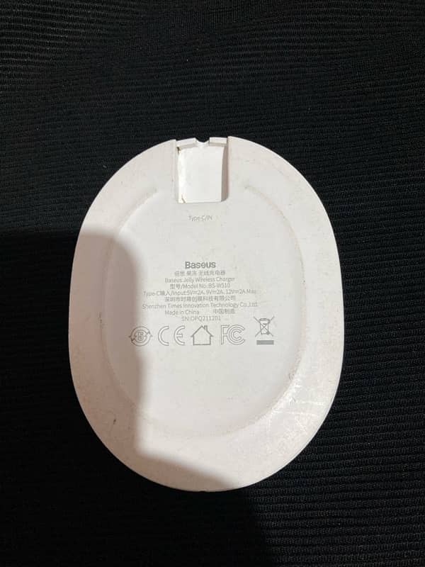 Baseus Jelly Wireless Charger 4