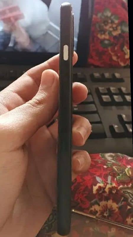 Google Pixel 4 6/128, no scratch water packed 2