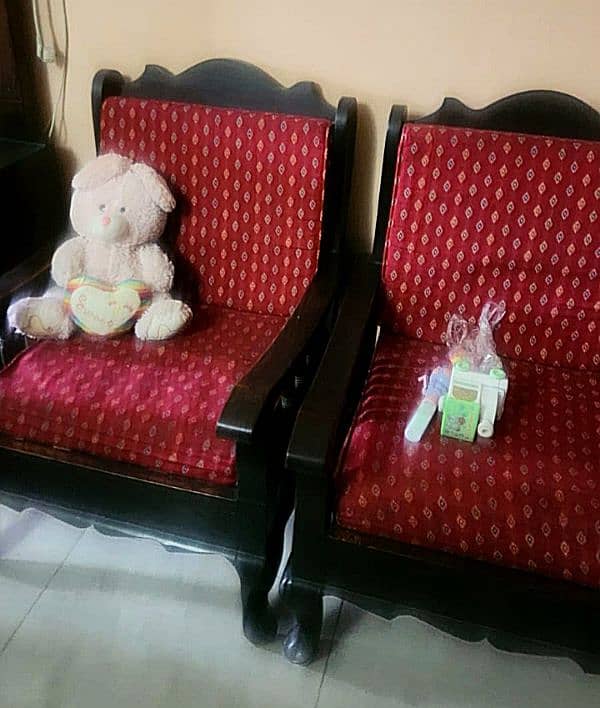 3 Piece Sofa Set For Sale, 1 (3 Seater) , 1 ( 1 Seater) , 1 (1 Seater) 1