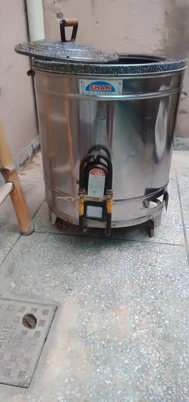 bilkul like new. . . . . tandoor 3