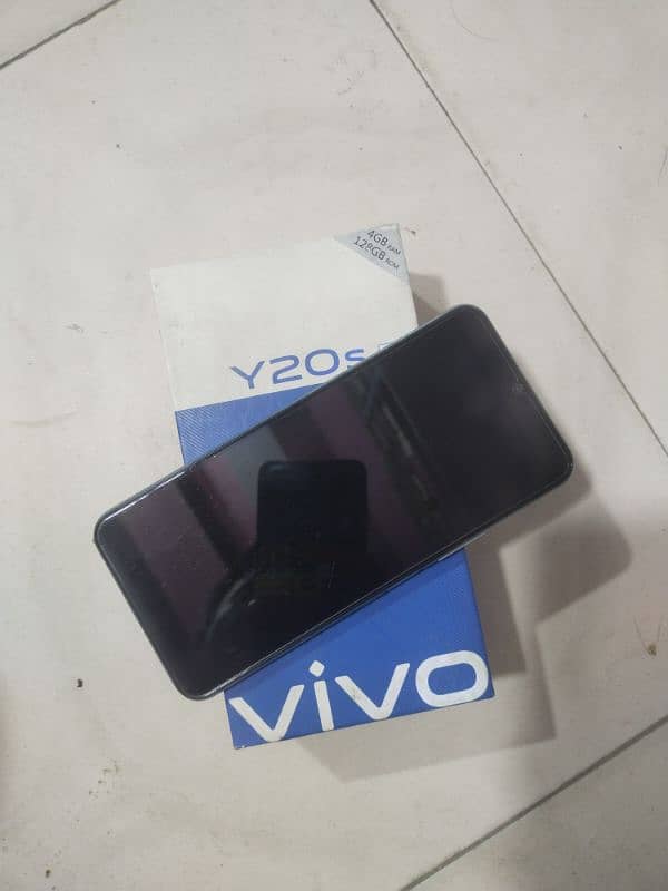 vivo y20s 4gb 128 gbbox charger Sath he 6