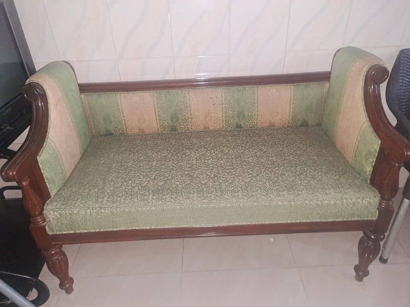 wooden sati 2 seater 0