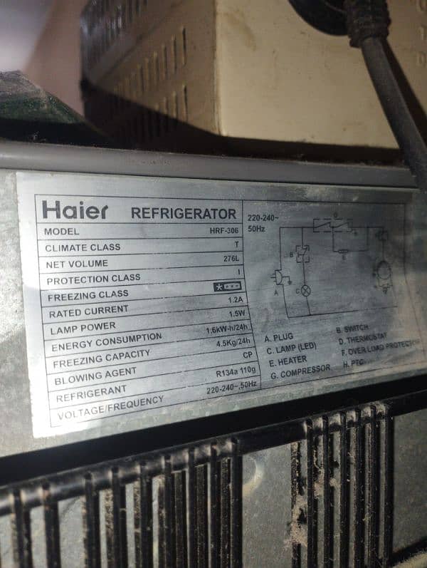 Haier HRF-306 Refrigerator 0