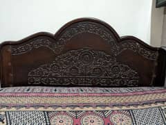 Single bed/reasonable price