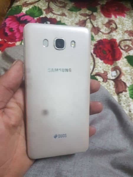 samsung j7 1