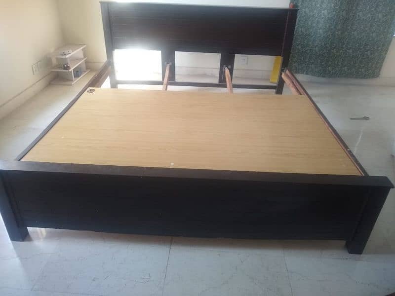 king size double bed 6