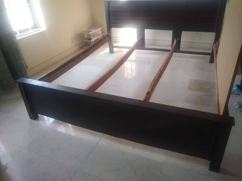 king size double bed 9