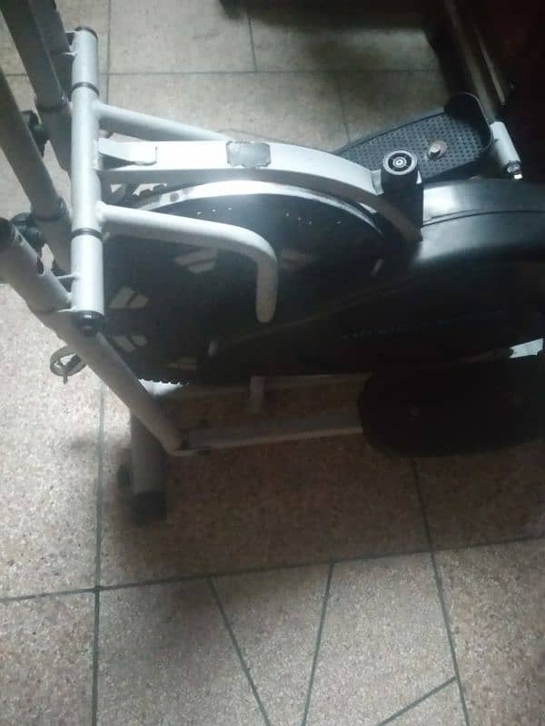 Exercise Cycle Machine for Sale 5