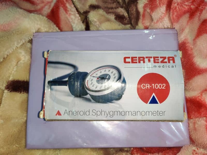 Manual sphygmomanometer ( bp checker) 0