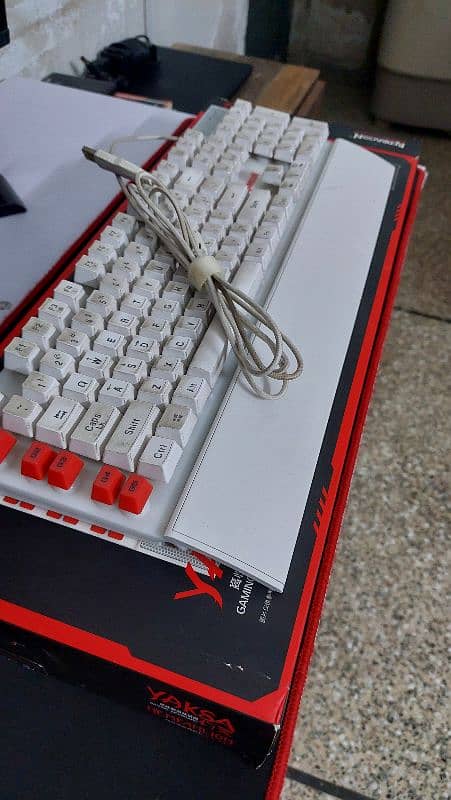 Redragon Gaming keyboard + mouse (Yaksa/nemean lion) 7