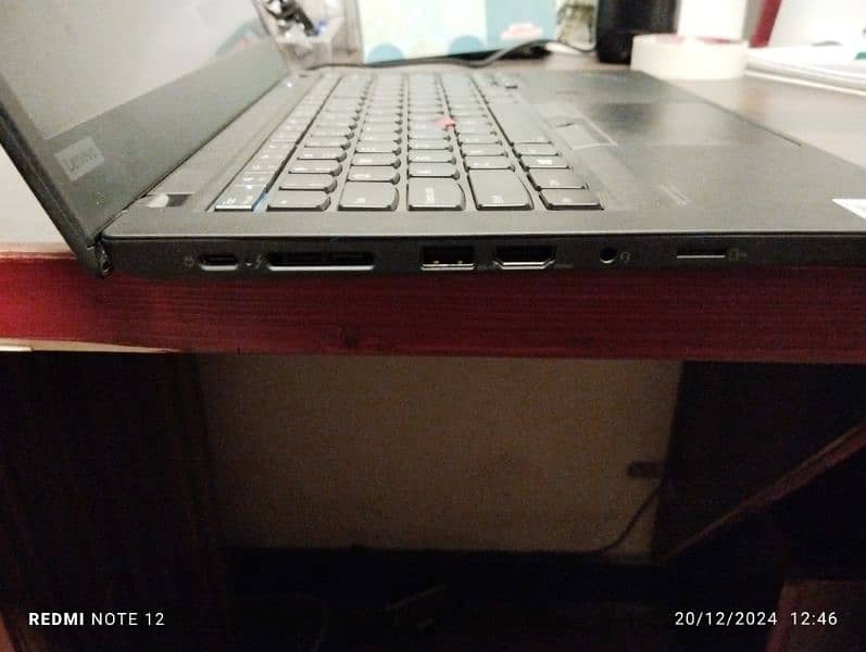 Laptop Lenovo ThinkPad T490 3