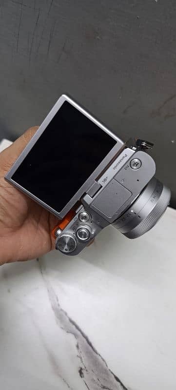 Panasonic Lumix GF9 3