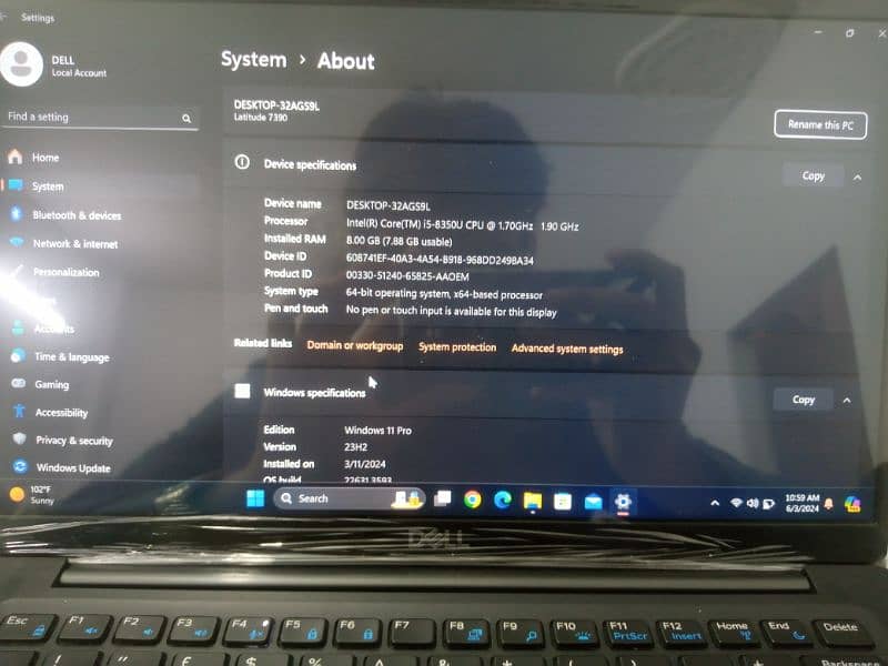 Dell Latitude 7390 - i5 8th Gen - 8/256 9