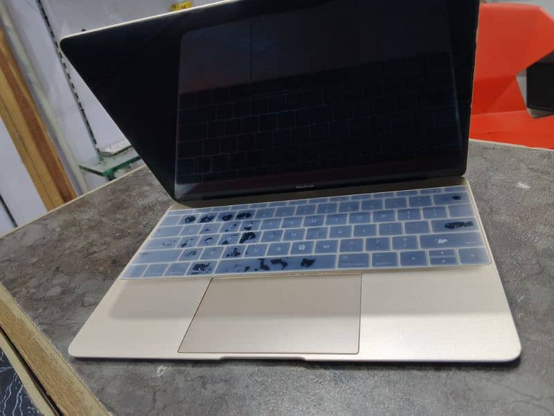 MacBook Air 12 inches best condition Available 0